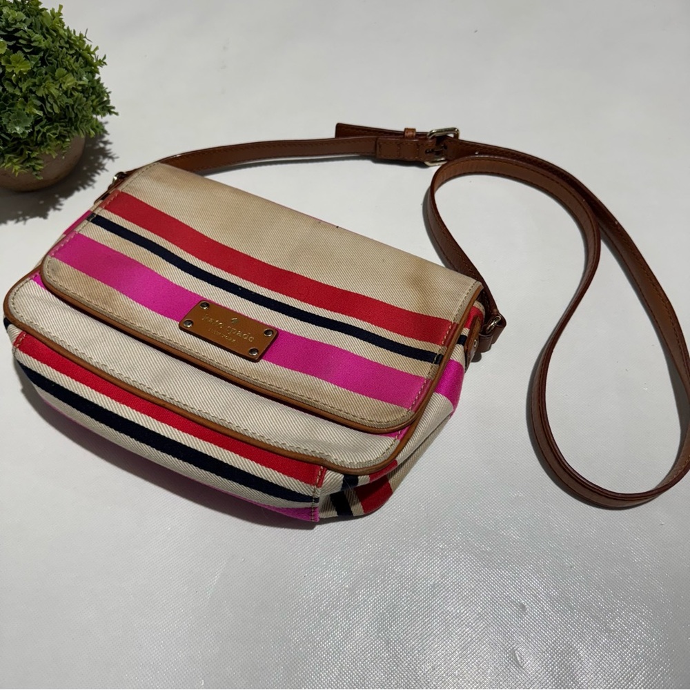 Kate Spade Finn Oak Island Stripe Brown Leather Crossbody Shoulder Bag‎ Purse